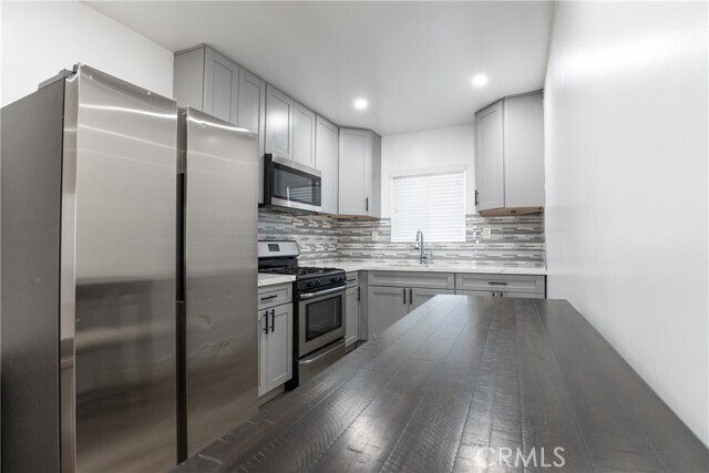 Foto del edificio - 7348 Florence Ave