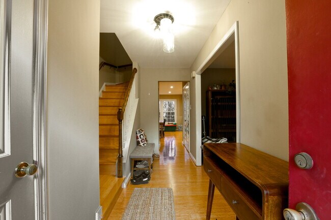 Foto del edificio - Welcome Home!