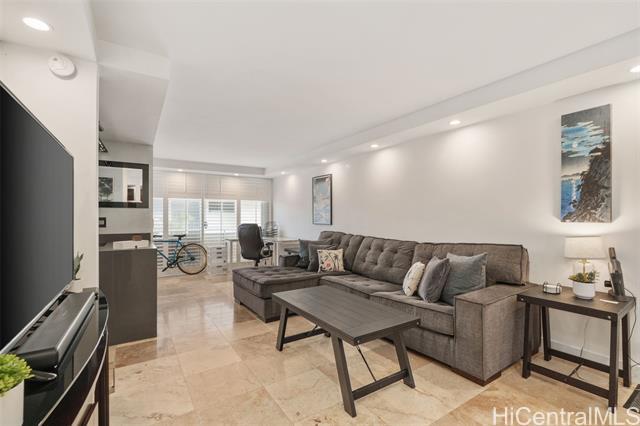 Building Photo - 3027 Pualei Cir