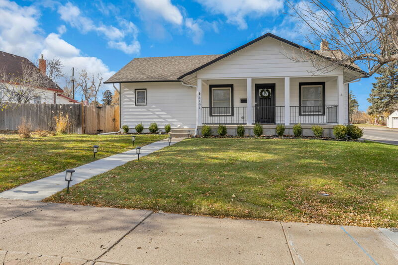 Foto principal - 3101 S Clarkson St