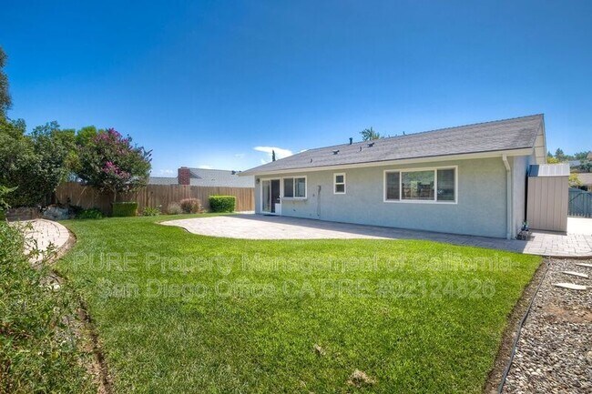 Building Photo - 11310 Capilla Rd