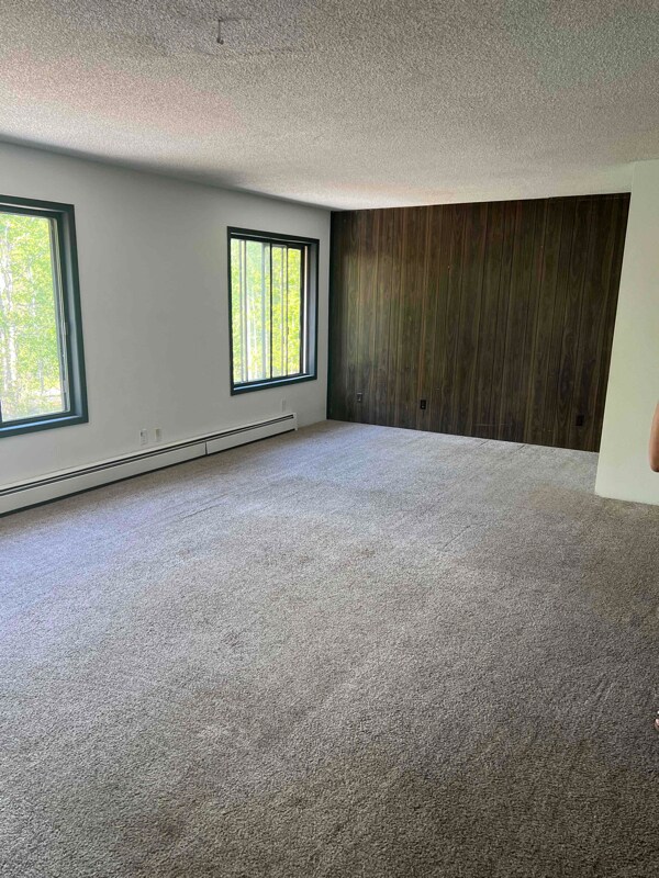 Foto del edificio - 1101 N Recluse Cir