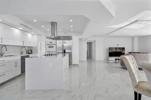 Foto del edificio - 18645 Turnberry Way
