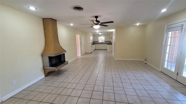 Foto del edificio - 7024 Treehaven Rd