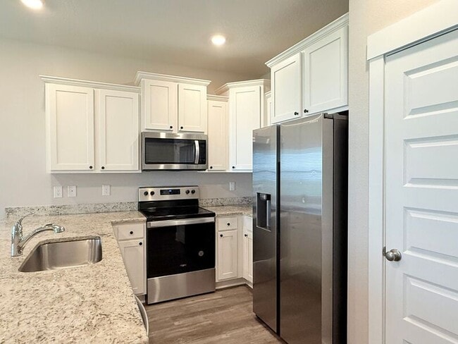 Building Photo - 1504 Iroquois Ct