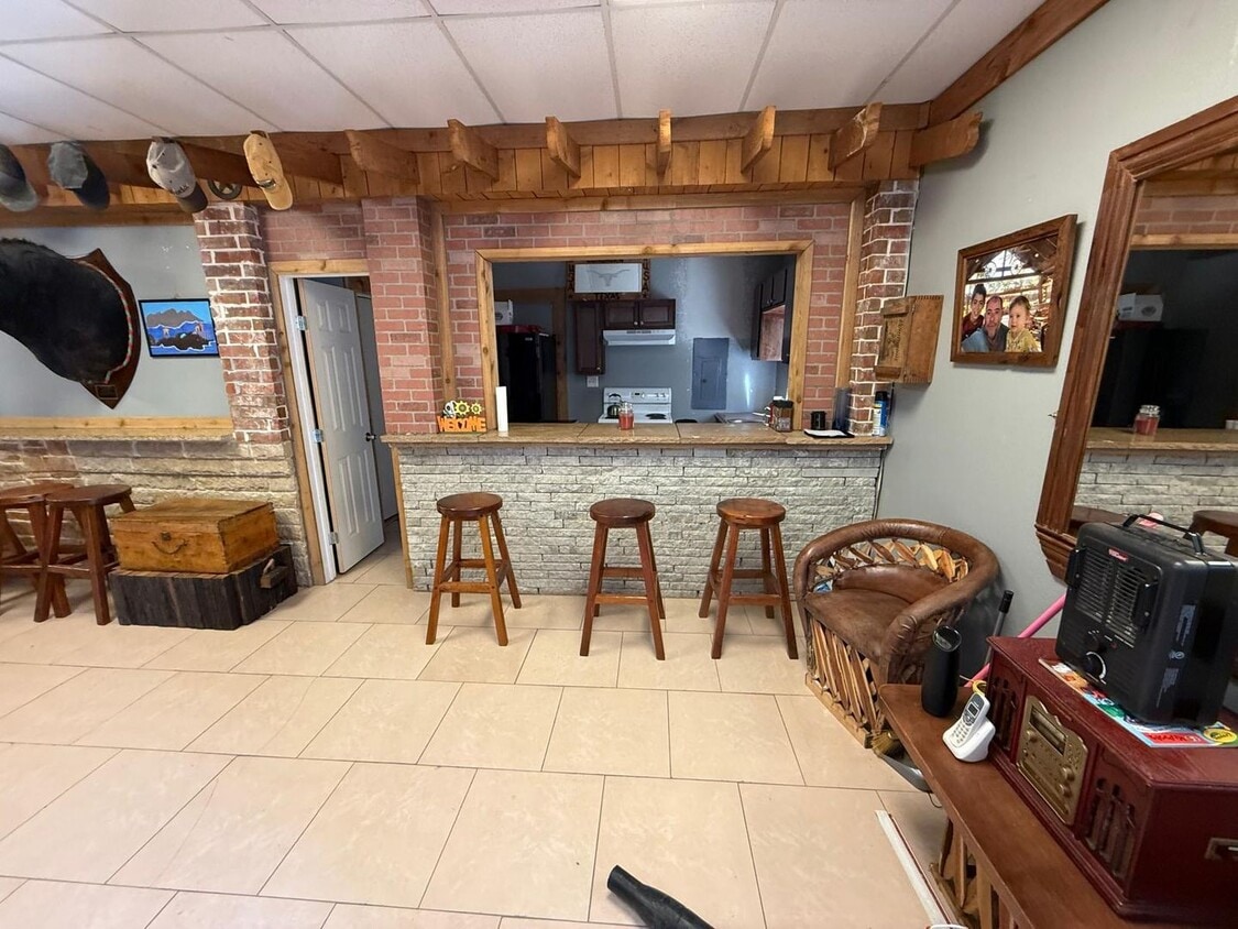 Foto principal - Affordable, Unique 3 bedroom