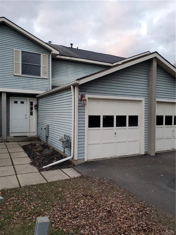 8217 Trevi Ln, Clay, NY 13041 House for Rent in Clay, NY
