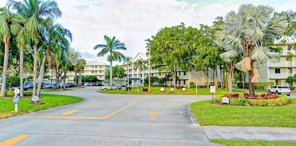 Building Photo - 2621 Village 102 Vlg