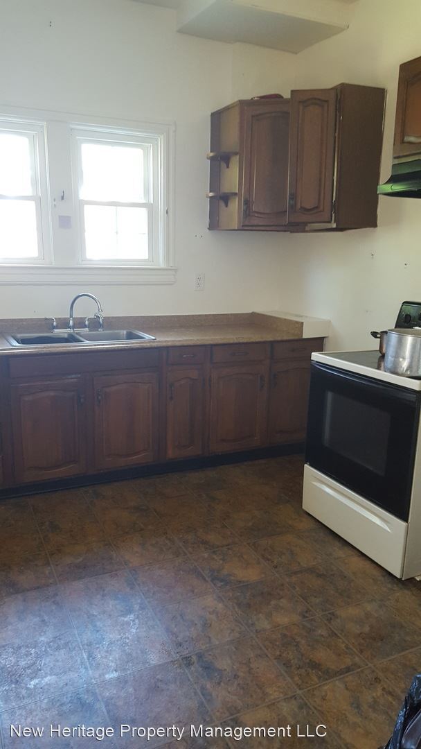 Foto del edificio - 227 E Chestnut St