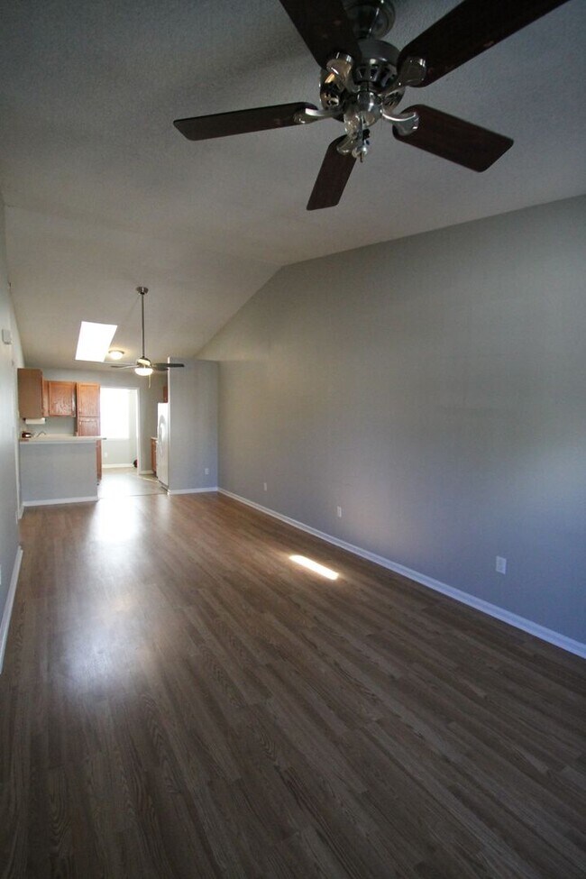 Building Photo - Exclusively Offered by Muse Realty Rentals...