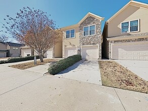 Building Photo - 1540 Aldra Dr