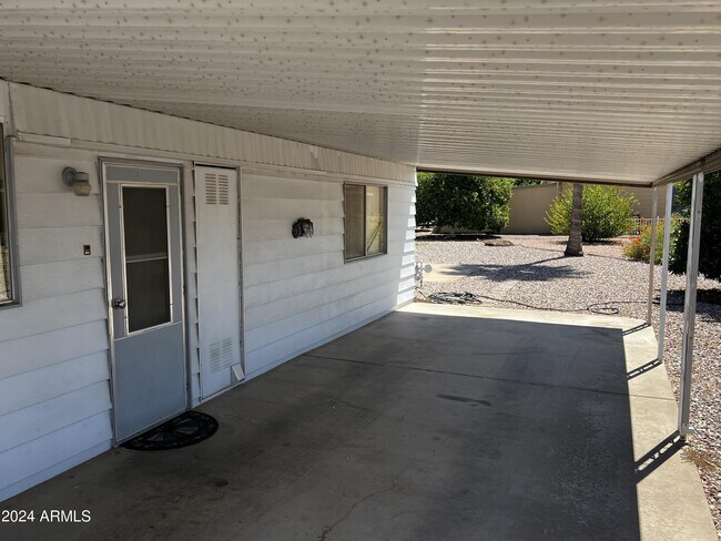 Foto del edificio - 729 S Park View Cir