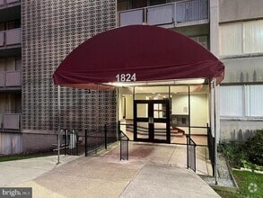Building Photo - 1824 Metzerott Rd