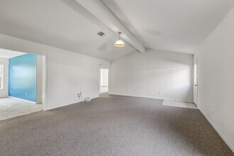 Building Photo - 22719 Tabberts Wy