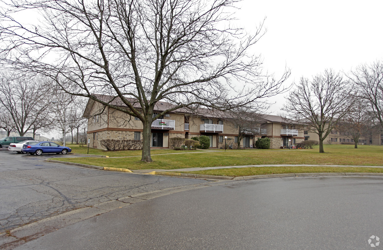 Building Photo - Woodview Park Apartments