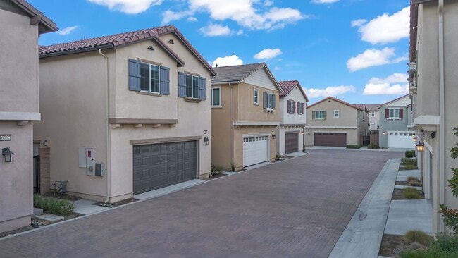 Photo - 16162 Juno Way House