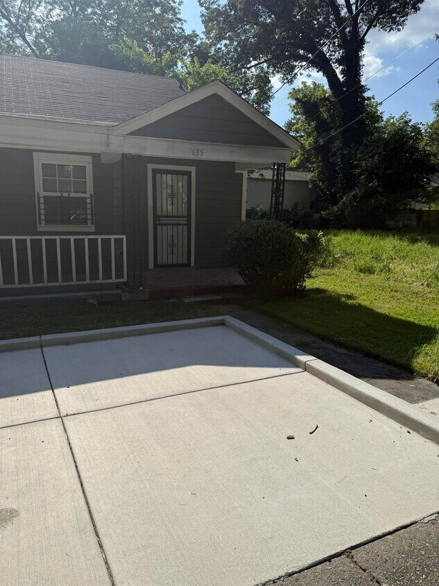 Foto principal - 635 S Prescott St