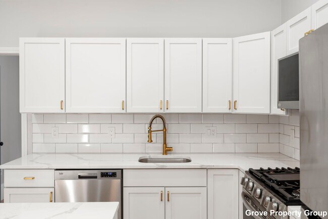 Foto del edificio - 531 E 5th St