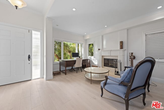 Building Photo - 1152 Hartzell St