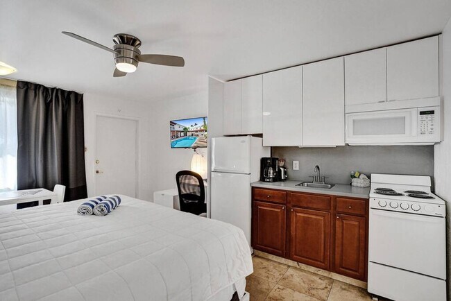 Foto del edificio - 3215 NE 7th St