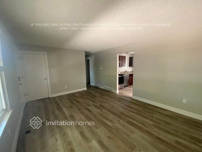 Foto del edificio - 15984 E Bates Pl