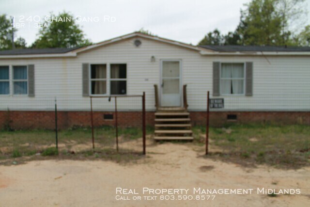 Primary Photo - Looking in Eastover? Look no further!