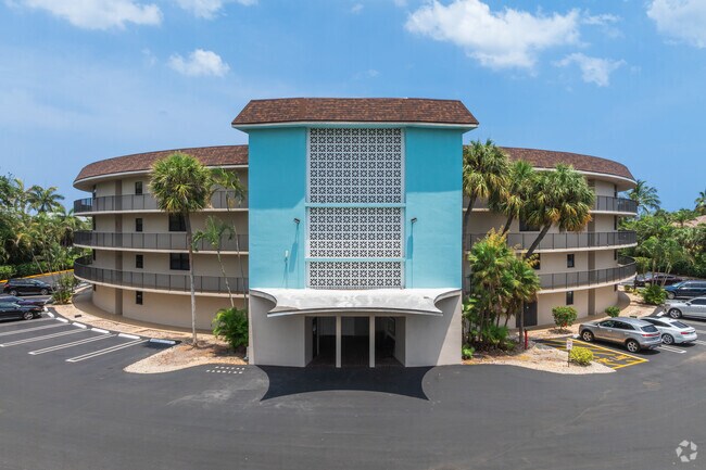 Inlet Harbor Club Condominiums