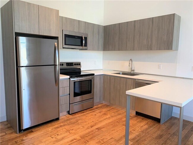 Building Photo - 50 Sprague St
