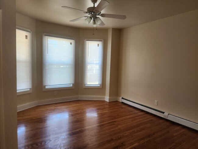 Foto del edificio - 157 N Clinton St