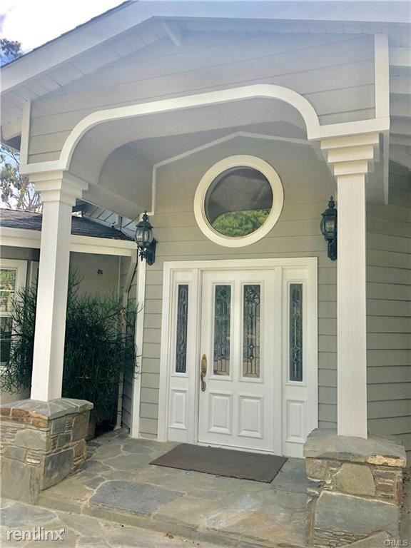 Foto del edificio - 5 br, 6 bath House - 4 Seahurst Rd