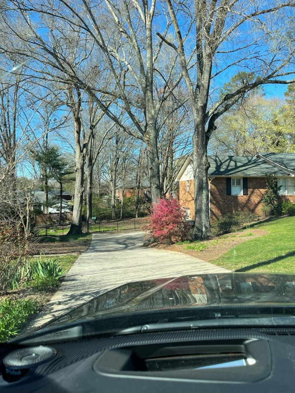 Building Photo - 624 Foxwood Dr SE