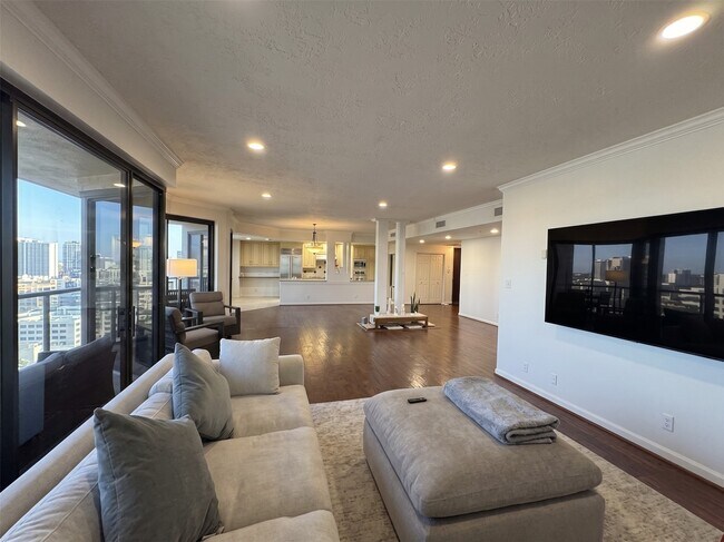 Foto del edificio - 3350 McCue Rd