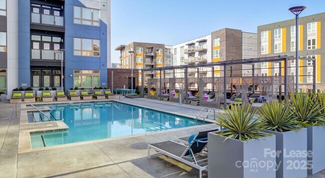 Foto del edificio - 650 E Brooklyn Vlg Ave