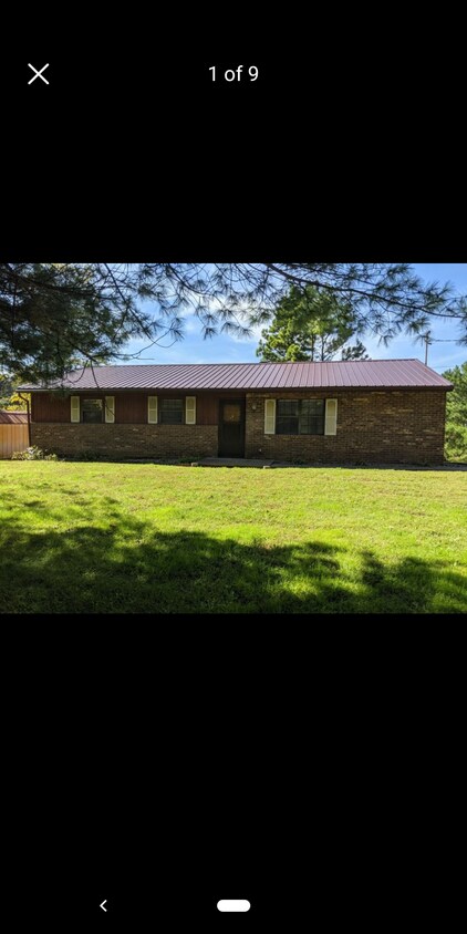 Primary Photo - 885 Windy Ridge Rd