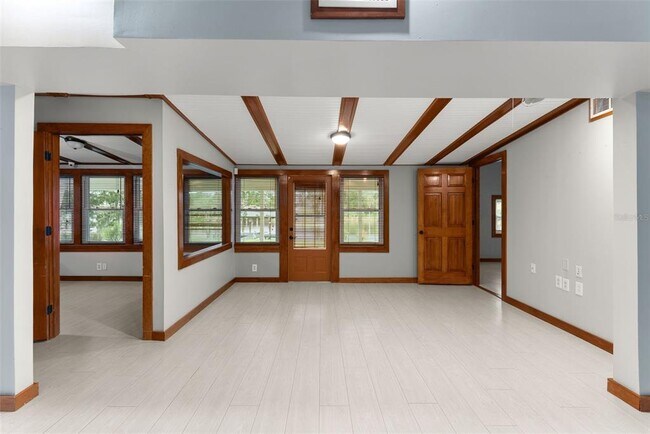 Foto del edificio - 10519 Bridgewood Dr
