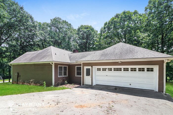 Building Photo - 225 Brookclear Ln