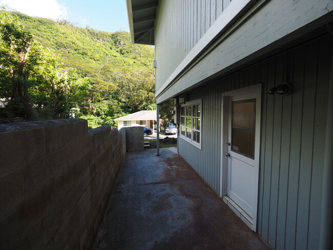 Building Photo - 2640 Ipulei Pl