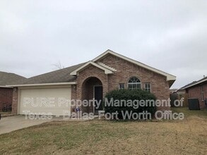 Building Photo - 117 Arrowhead Dr