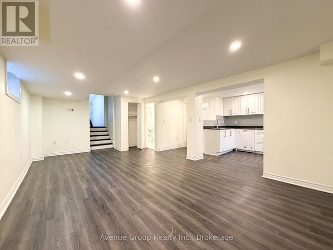 Building Photo - 116 Pindar Crescent