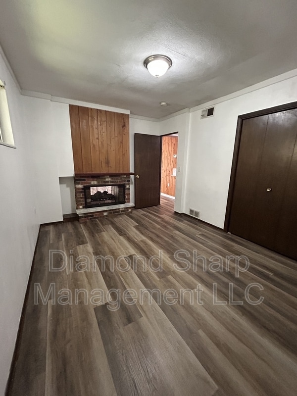 Foto del edificio - 408 Marcinah Ln