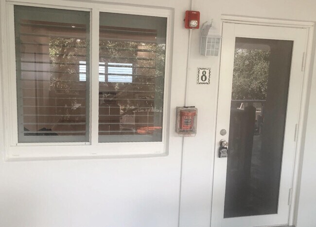 Foto del edificio - 820 3rd St