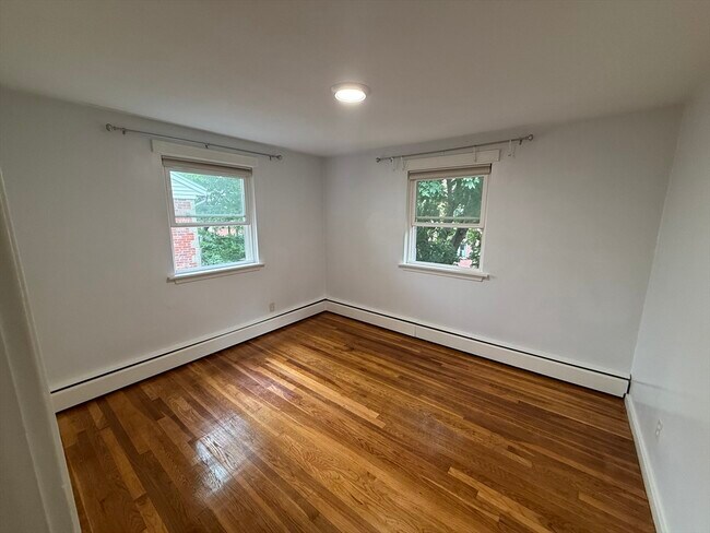 Building Photo - 45 Aldrich Rd