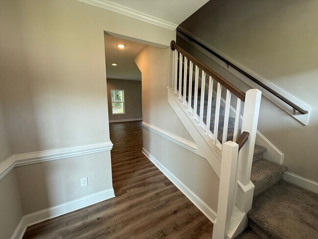 Foto del edificio - Stunning 4 Bed, 2.5 Bath Home in Cameron