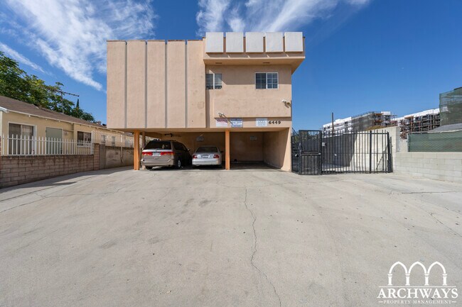 Building Photo - 6449 Troost Ave