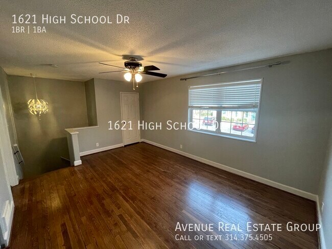 Building Photo - Just Listed! - 1621 High School Dr