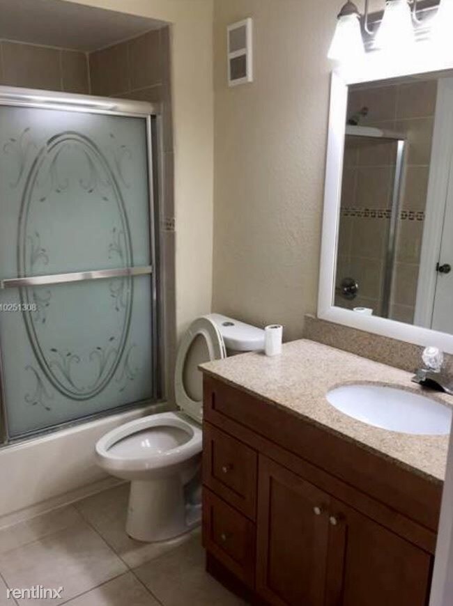 Foto del edificio - 2 br, 2 bath  - Isles at Lago Mar