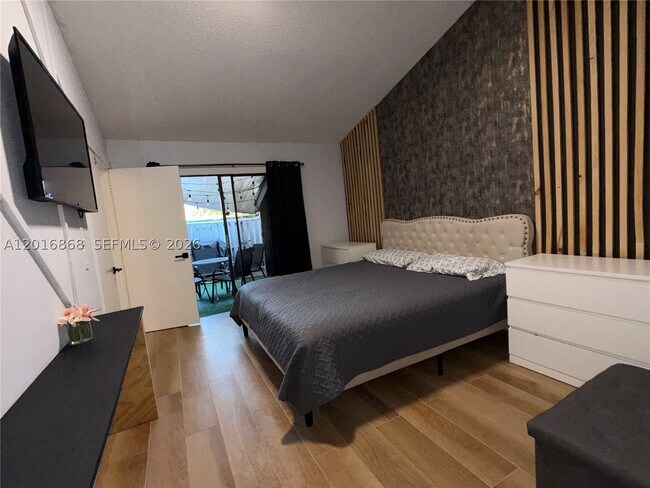 Foto del edificio - 1812 Adventure 1812