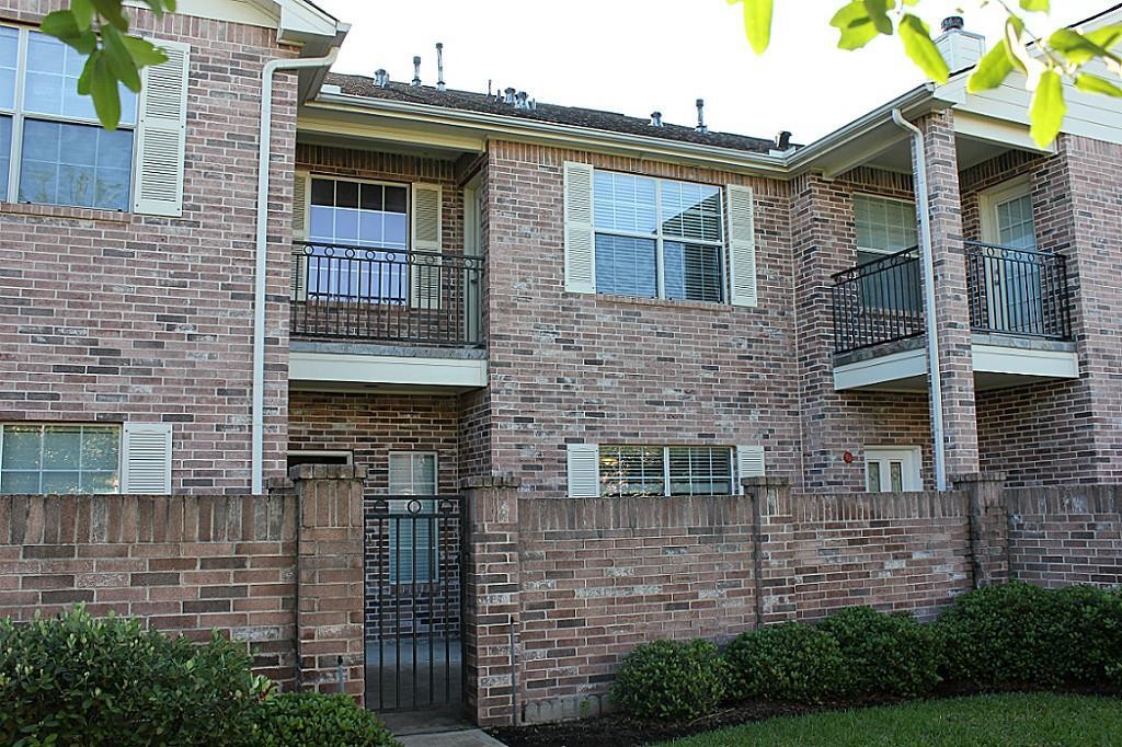 Primary Photo - 2865 Westhollow Dr