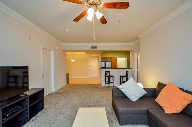 Building Photo - 2299 Lone Star Dr