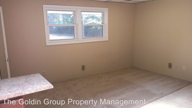 Building Photo - 3074 Midway Rd